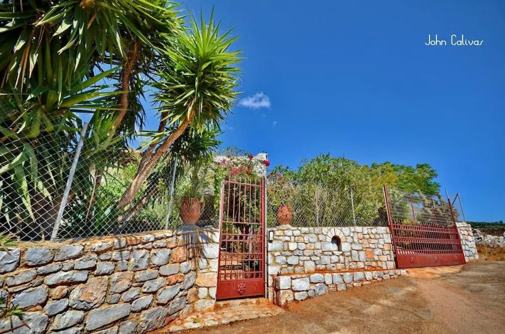 Studio in Gialia, With Wonderful sea View and Enclosed Garden