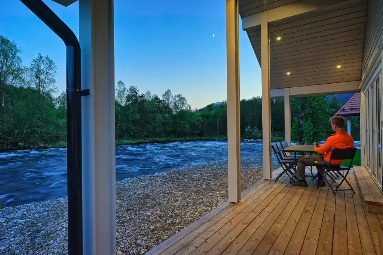 Jølstraholmen Camping og Hytter