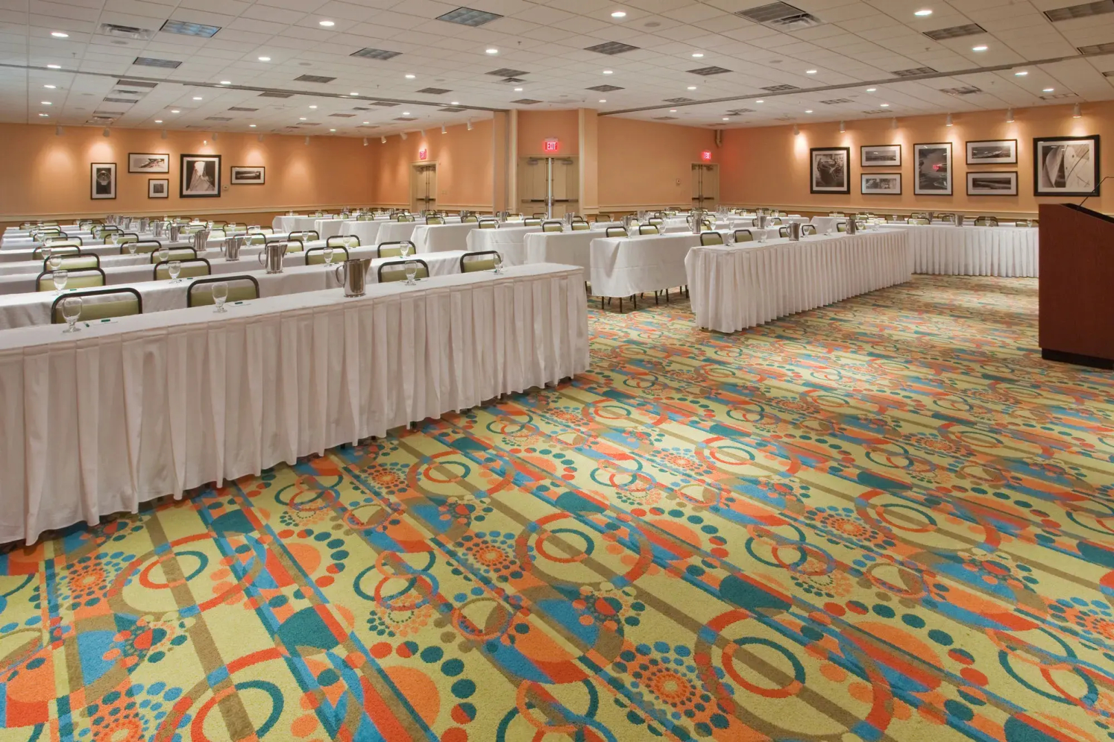 Holiday Inn & Suites Virginia Beach North Beach by IHG