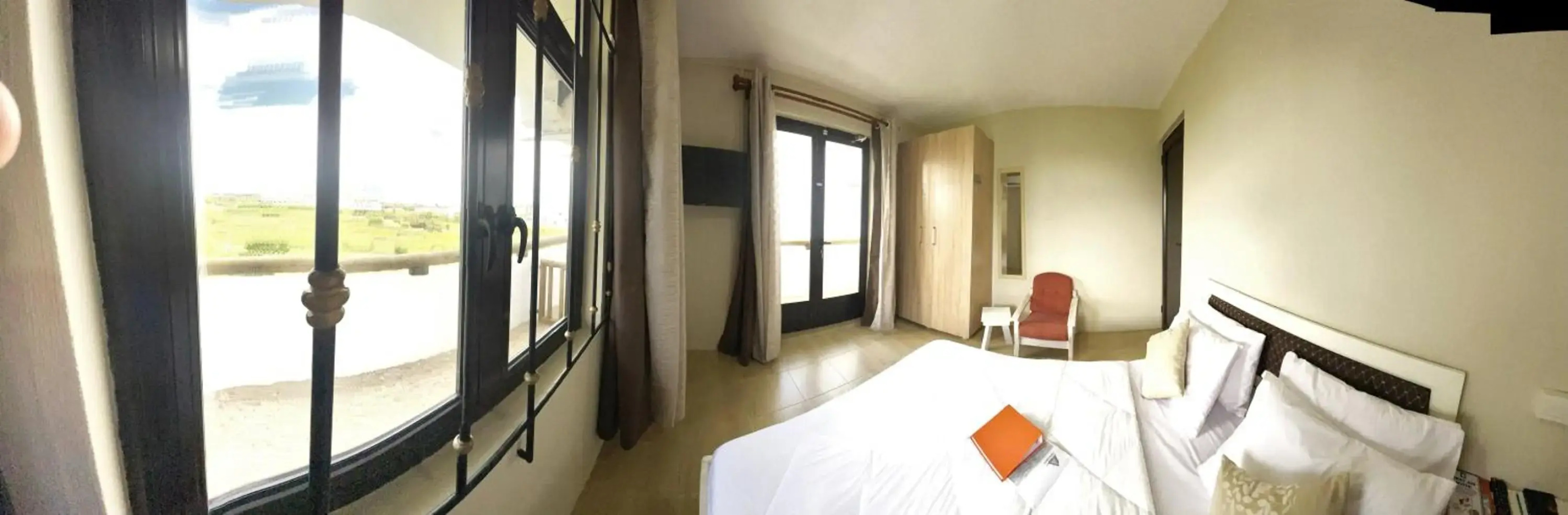 Tenexia - Morne Brabant Studio