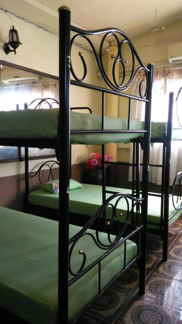 Supreeya Guesthouse - Hostel