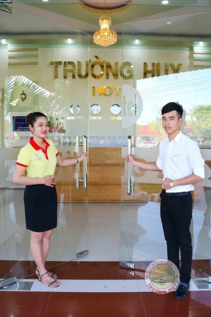 Truong Huy Hotel