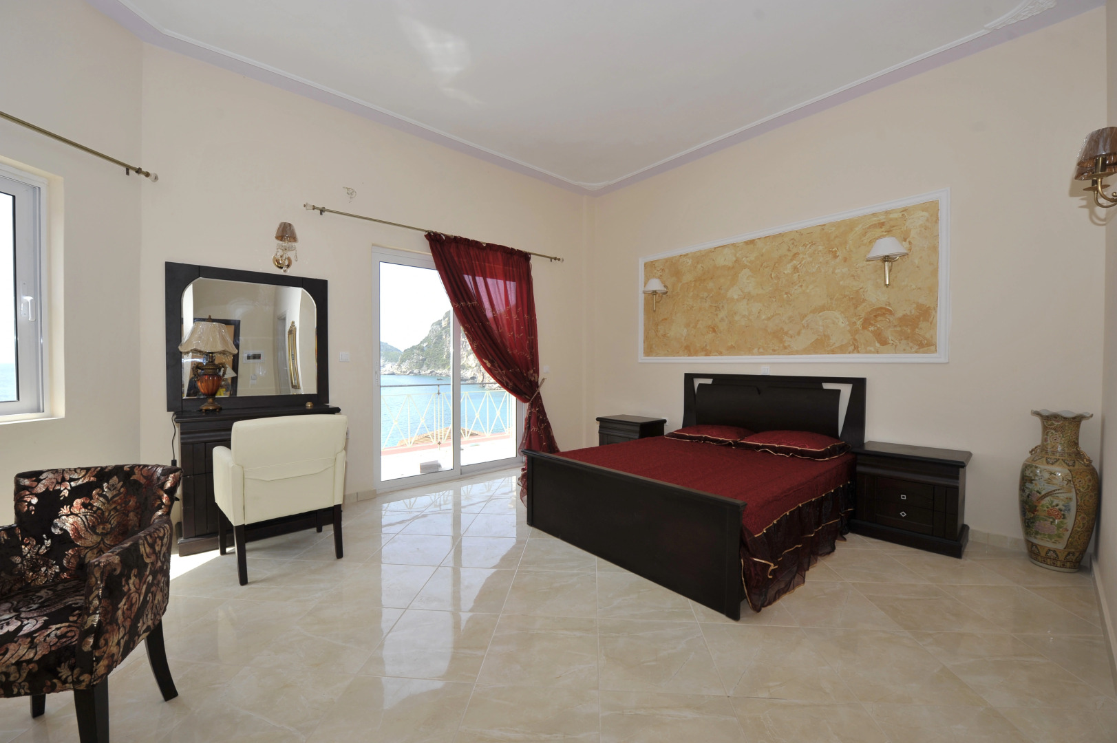 Blue Princess Beach Hotel & Suites