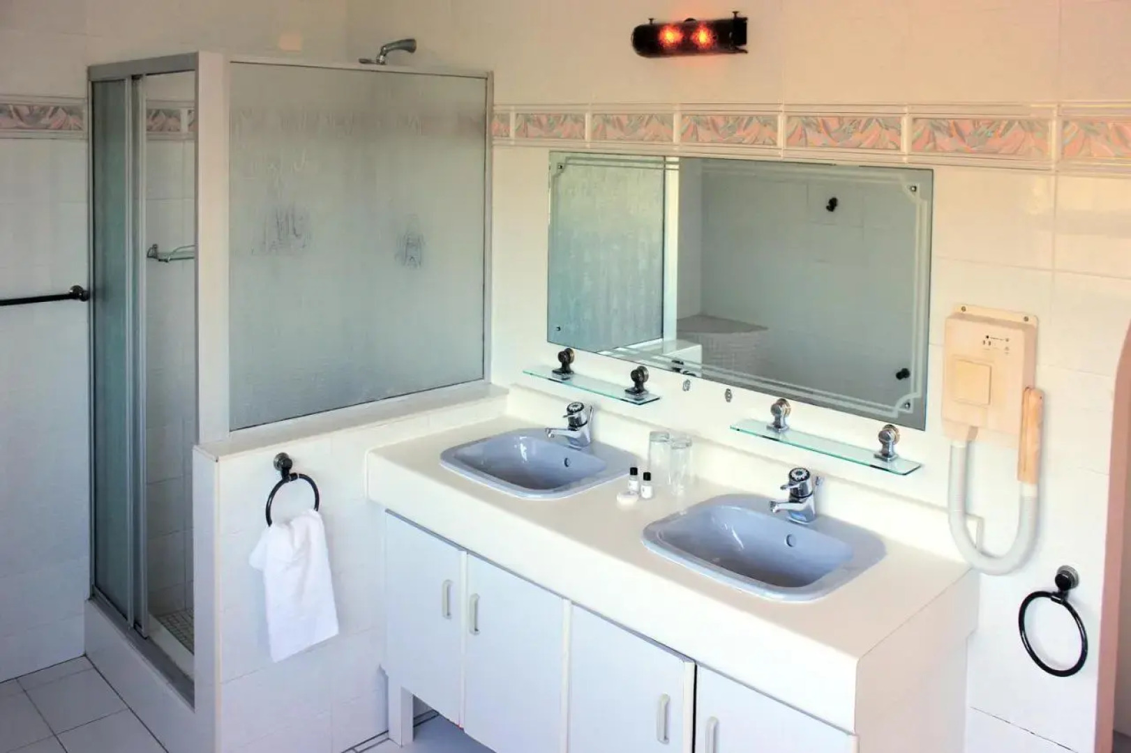 African Dreamz Bed and Breakfast