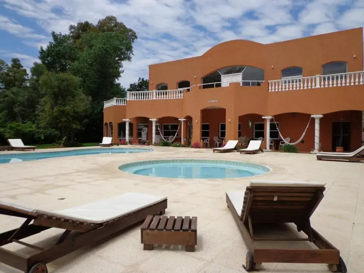 Las Victorias Apart Hotel