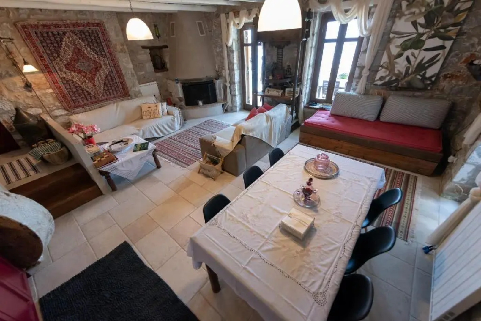 Luxury Stonehouse Verga