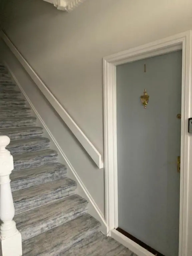 Stunning 3 bed seafront mansion building sleeps 6 adults or 8 with kids