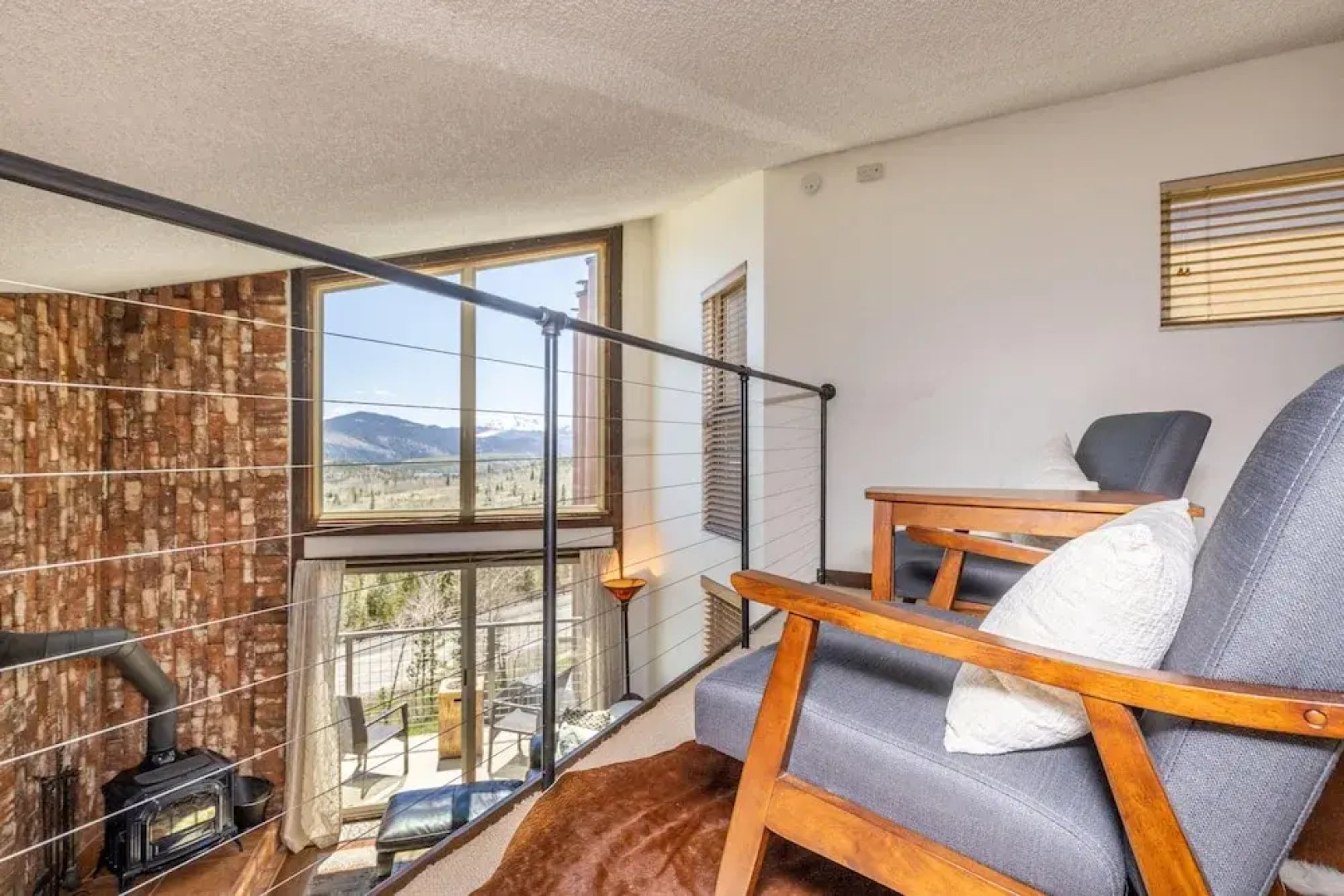 Silver Queen West, Building B, Unit 7137 by Summit County Mountain Retreats