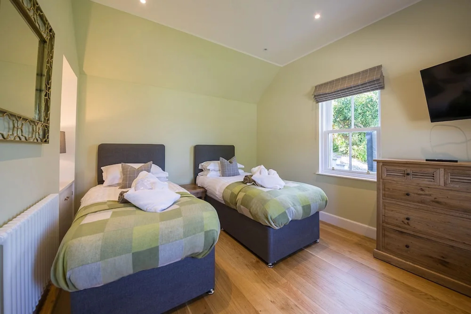 Taymouth Marina - Port Bane