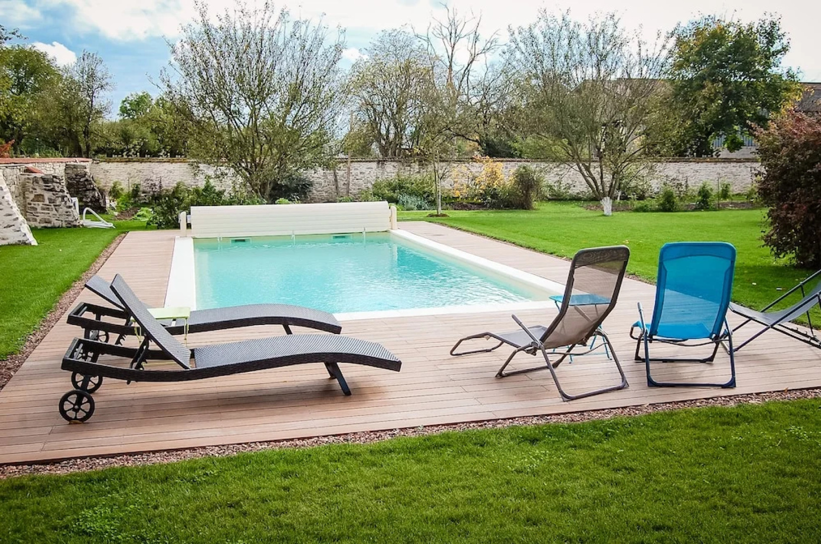 Au Caprice de L'Atre