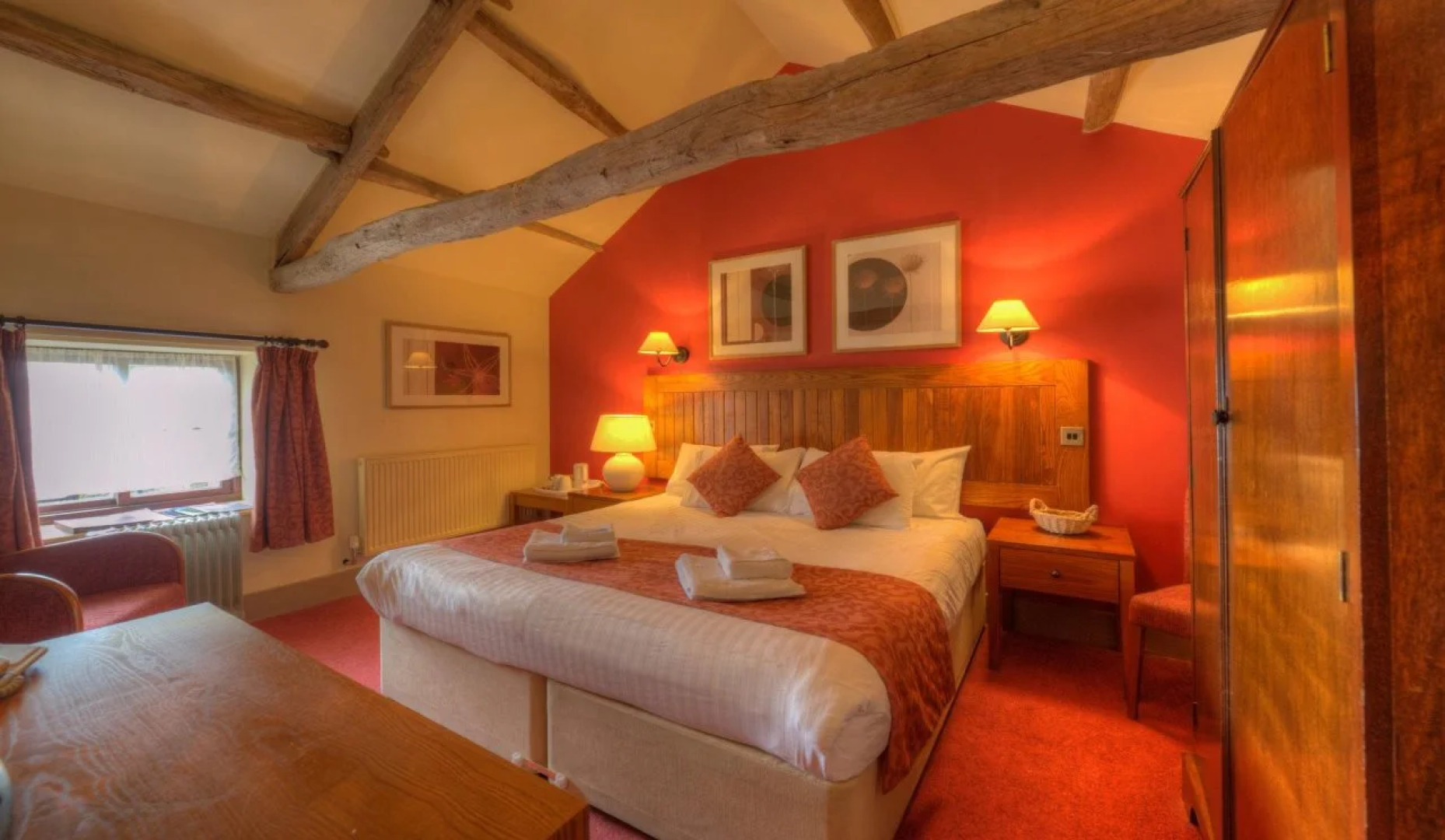 Kings Head by Chef & Brewer Collection