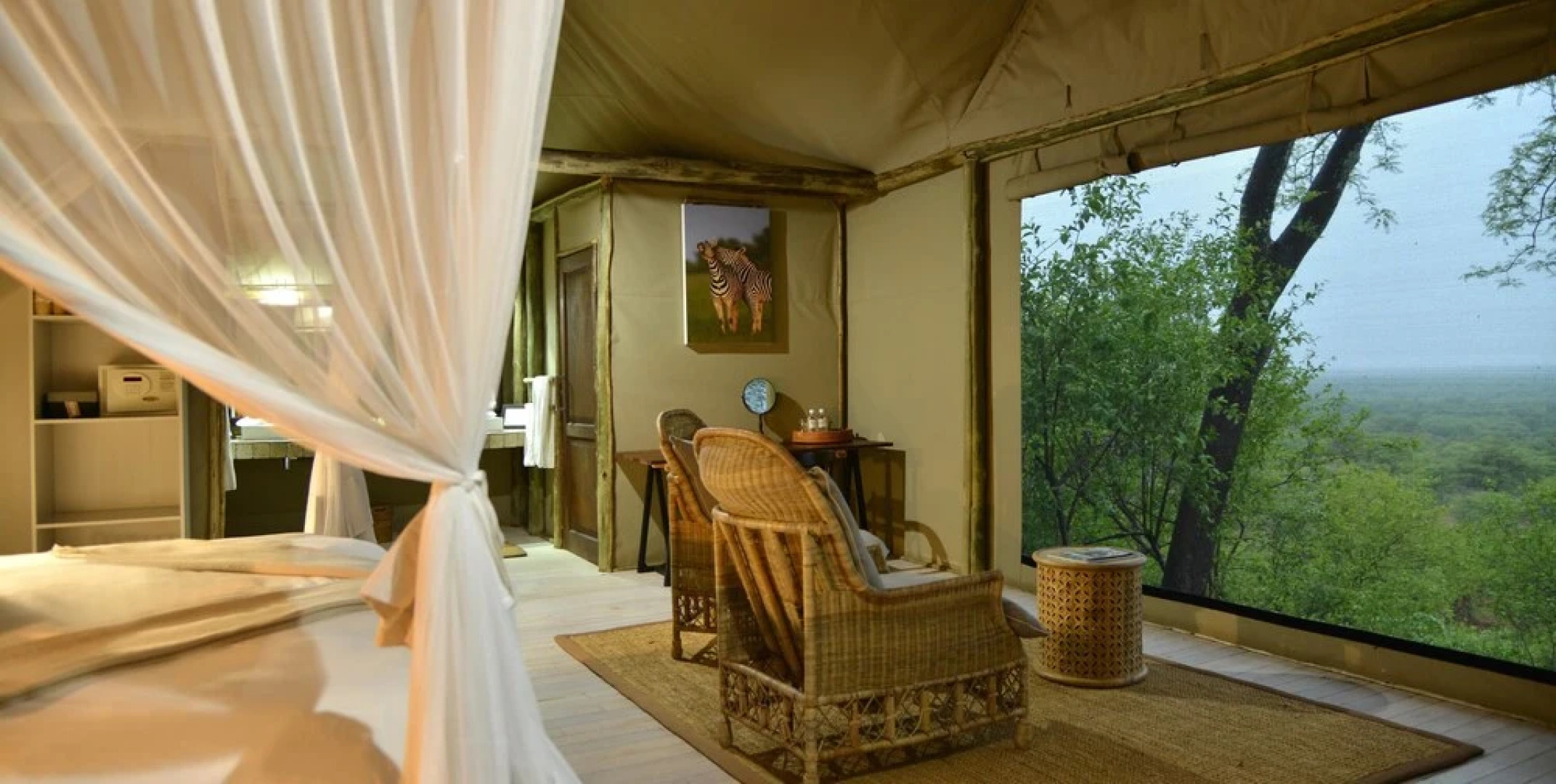 Ghoha Hills Savuti Lodge