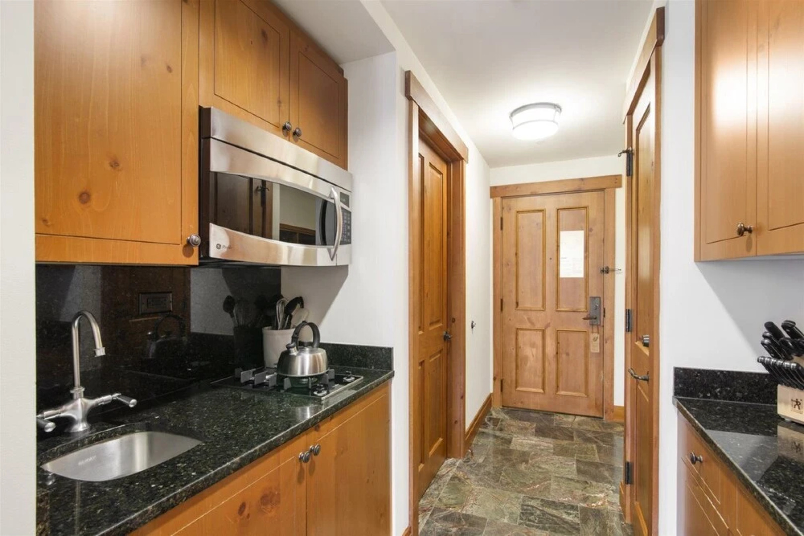 1325 Studio @ The Lodge at Spruce Peak