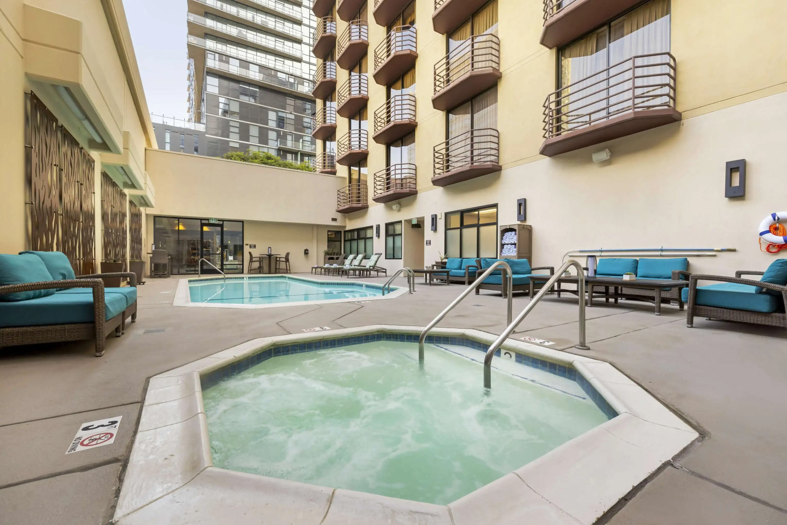 Best Western Plus Bayside Inn