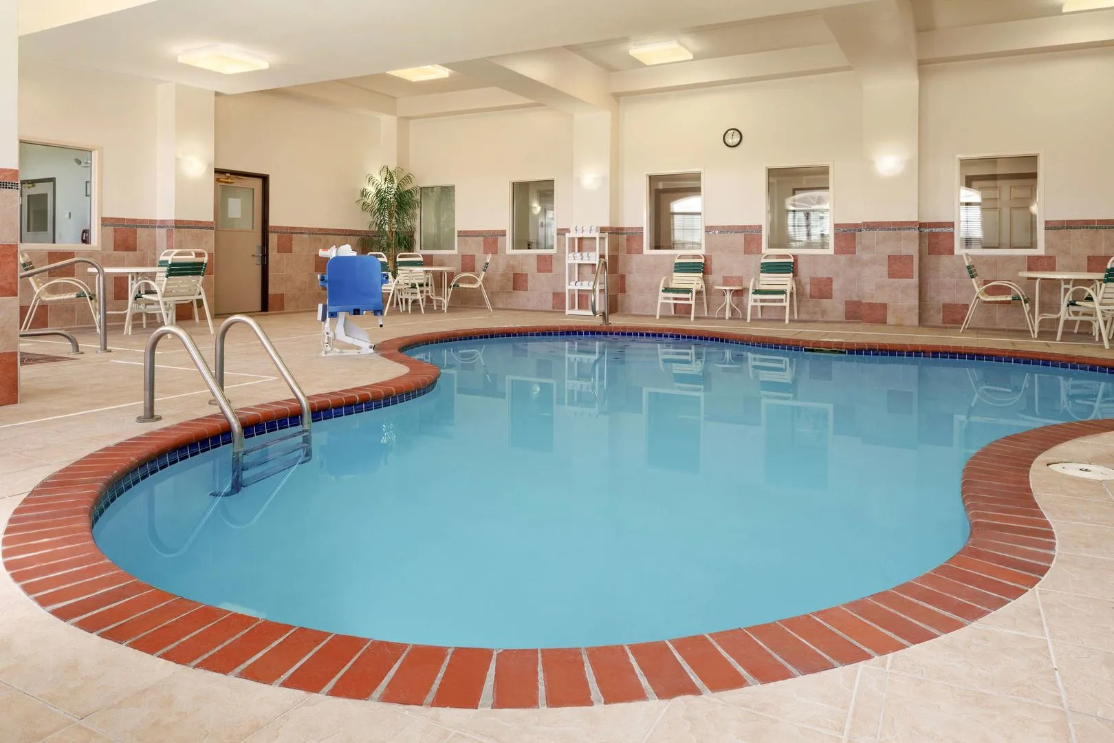 Country Inn & Suites by Radisson, Findlay, OH