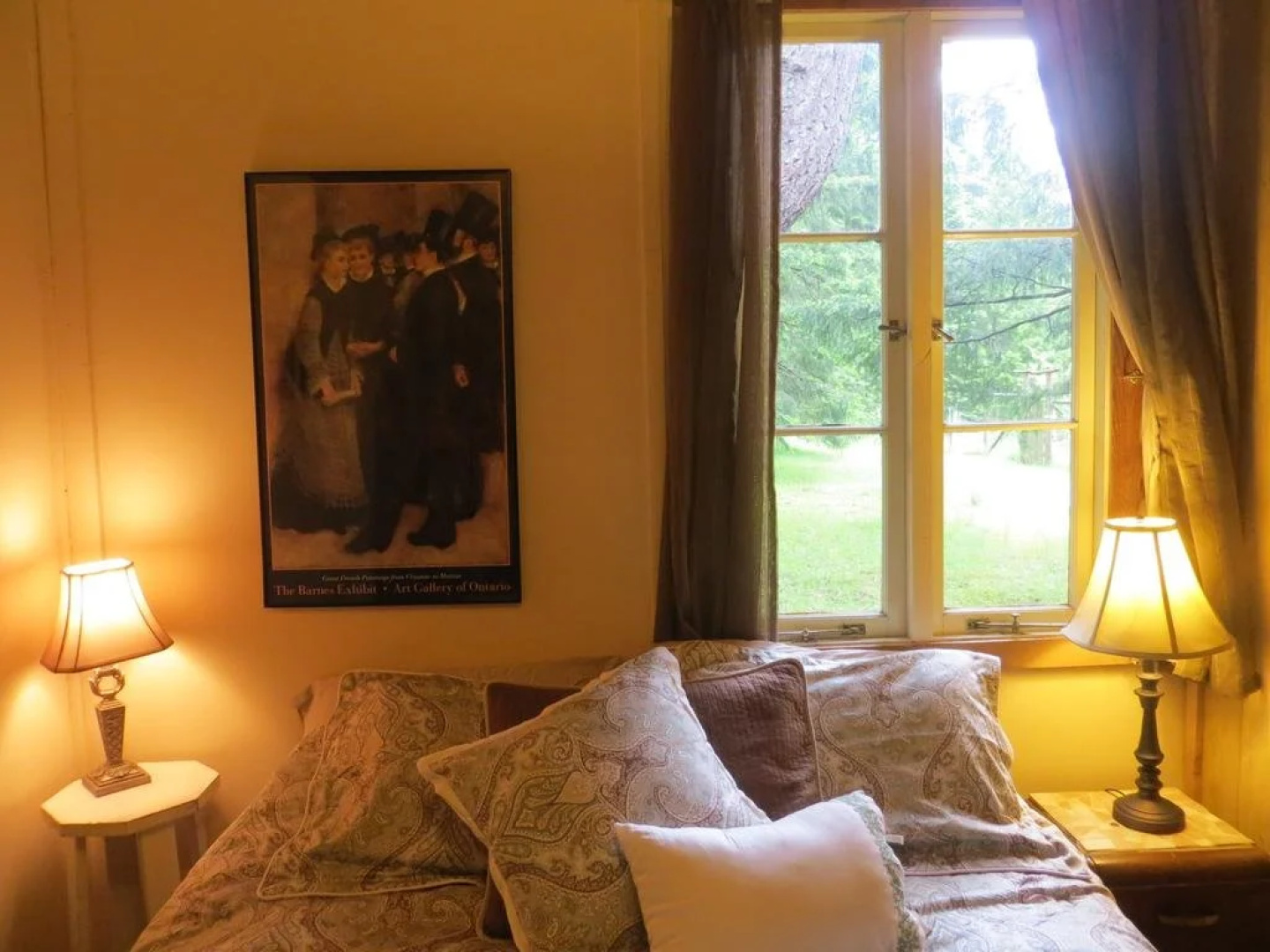 Raylia Cottage