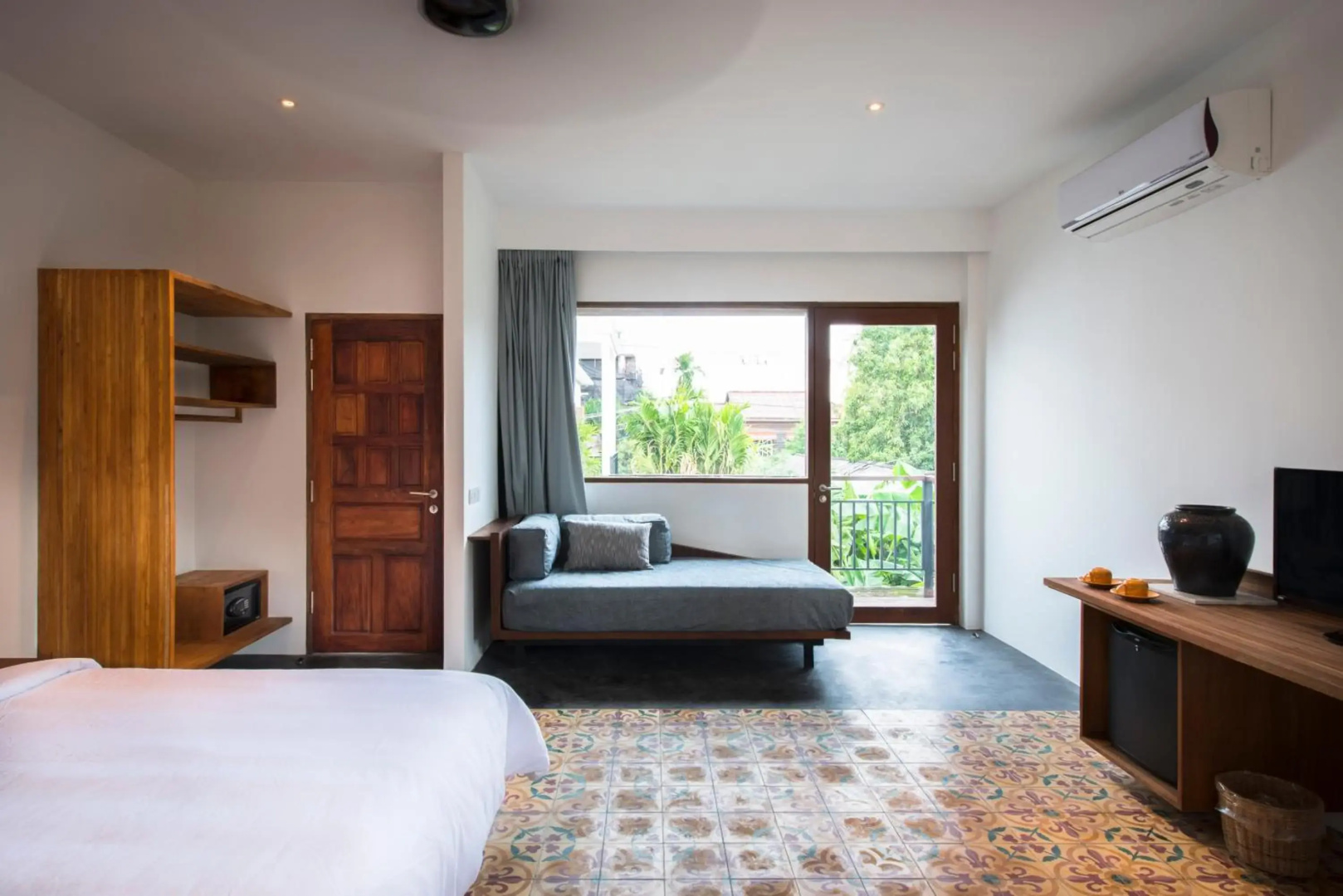 Pages Rooms