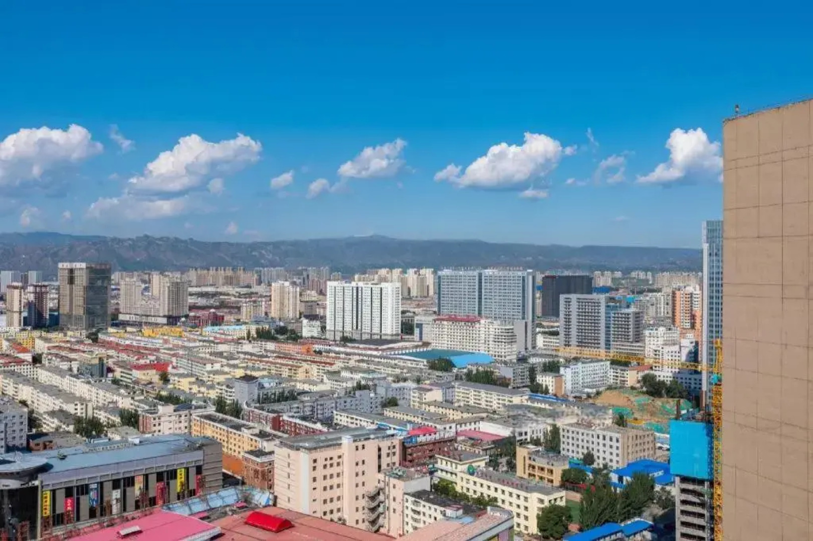 Hohhot Hai Liang Plaza Hotel