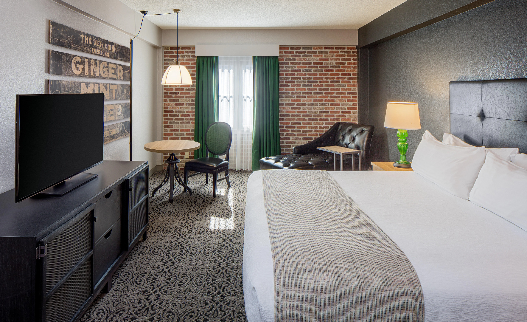 Holiday Inn FRENCH QUARTER-CHATEAU LEMOYNE by IHG