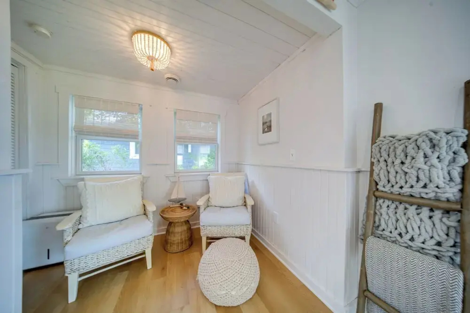 Chautauqua Lakefront NY Cottage Getaway