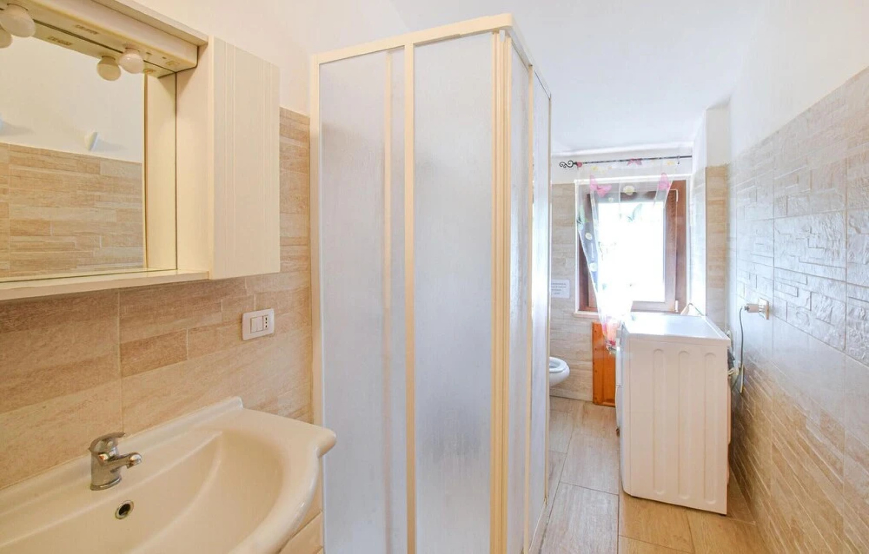 Nice Apartment in Bacu Abis With 2 Bedrooms