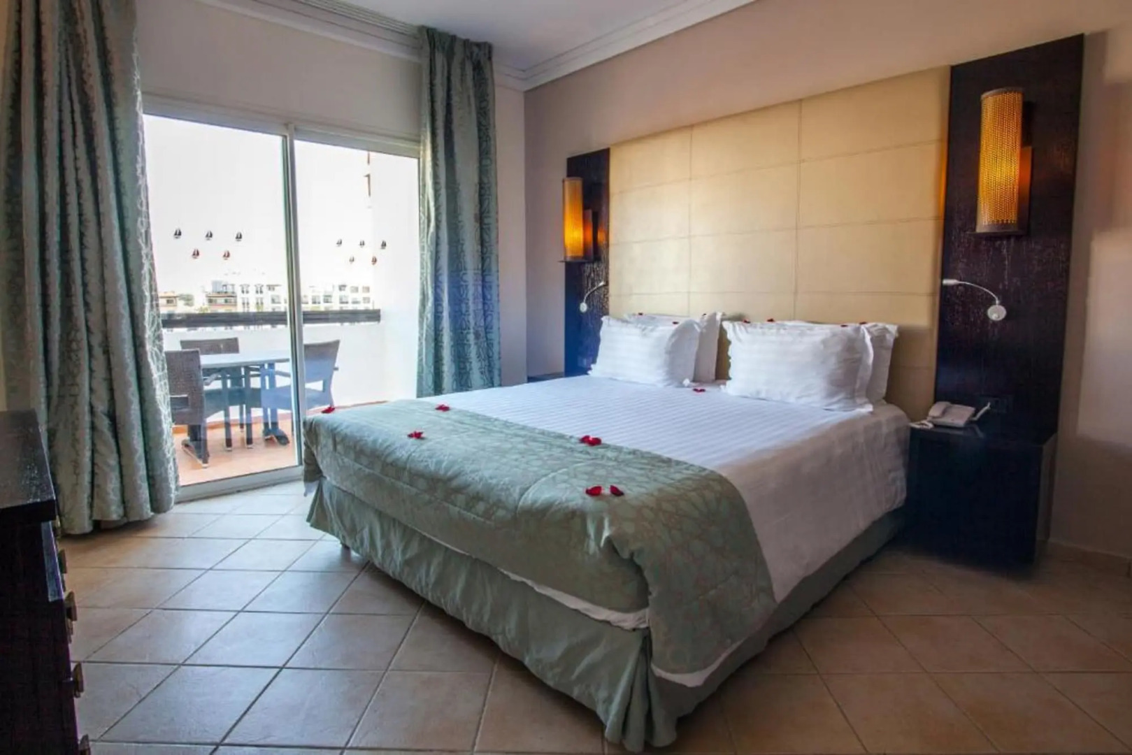 Atlas Marina Beach Suites & Spa