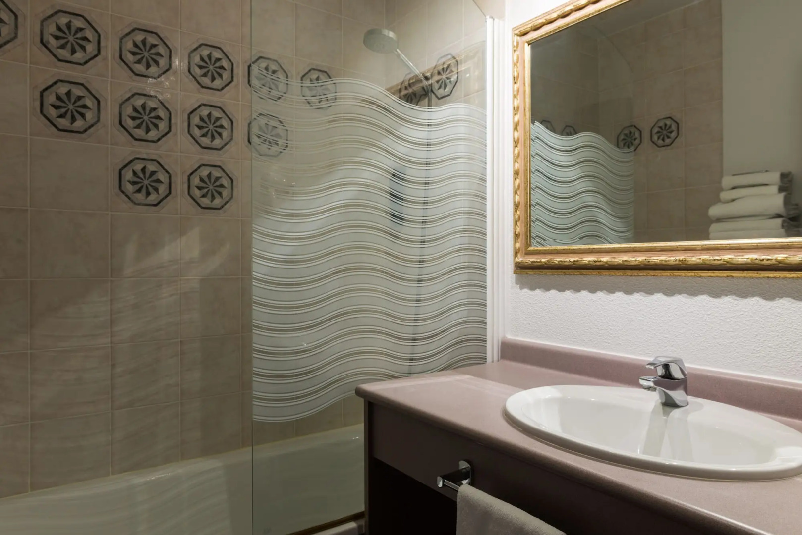 The Originals City, Hôtel Alteora