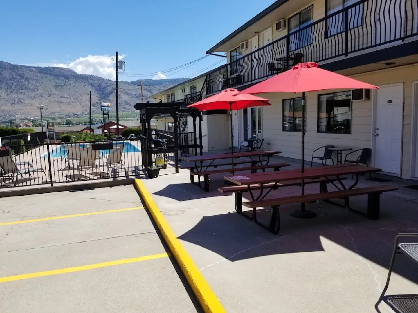 Osoyoos Lakeview Inn & Suites