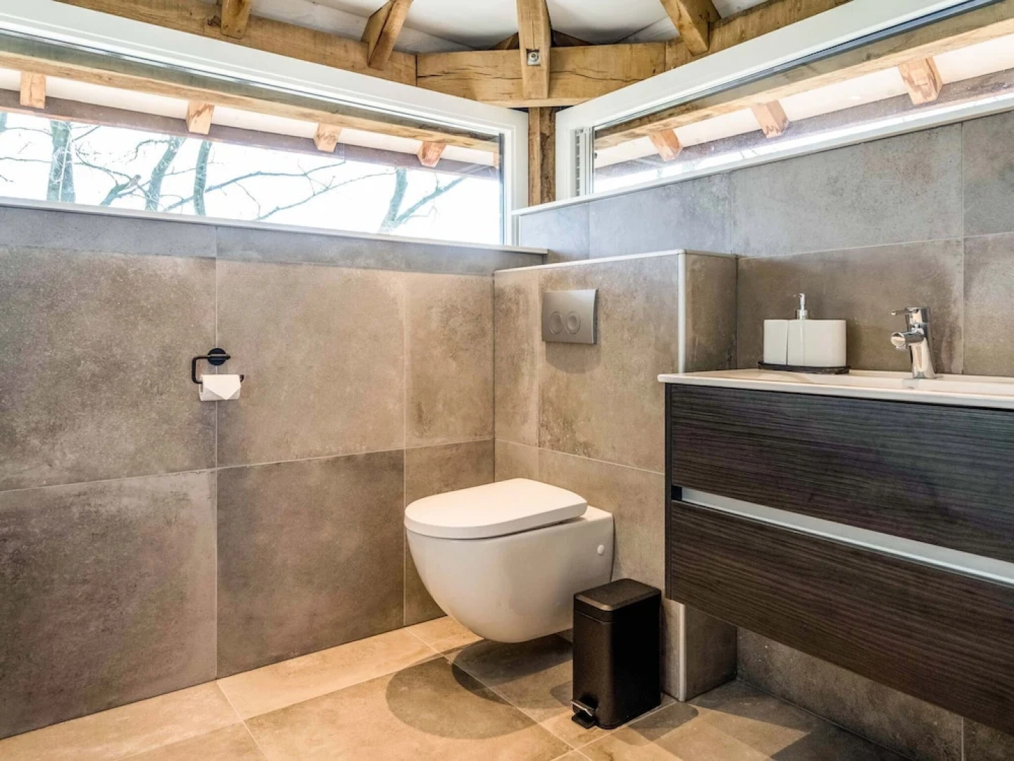 Pleasant Holiday Home in the Brabant Village of Zeeland wit Garden