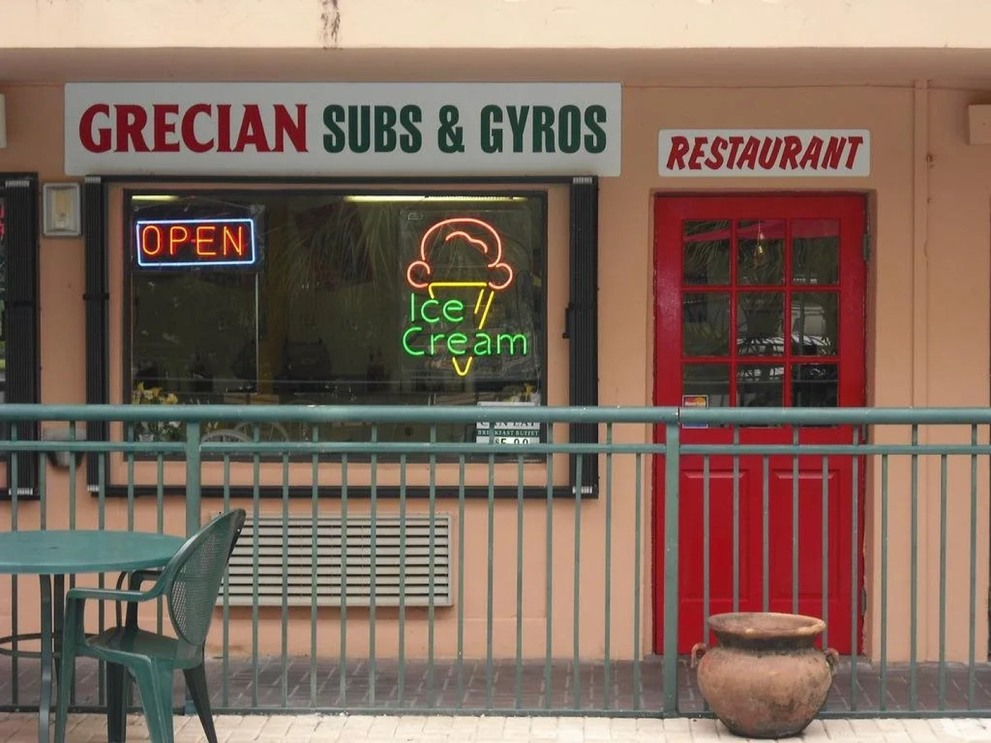 Fort Lauderdale Beach Resort Hotel & Suites