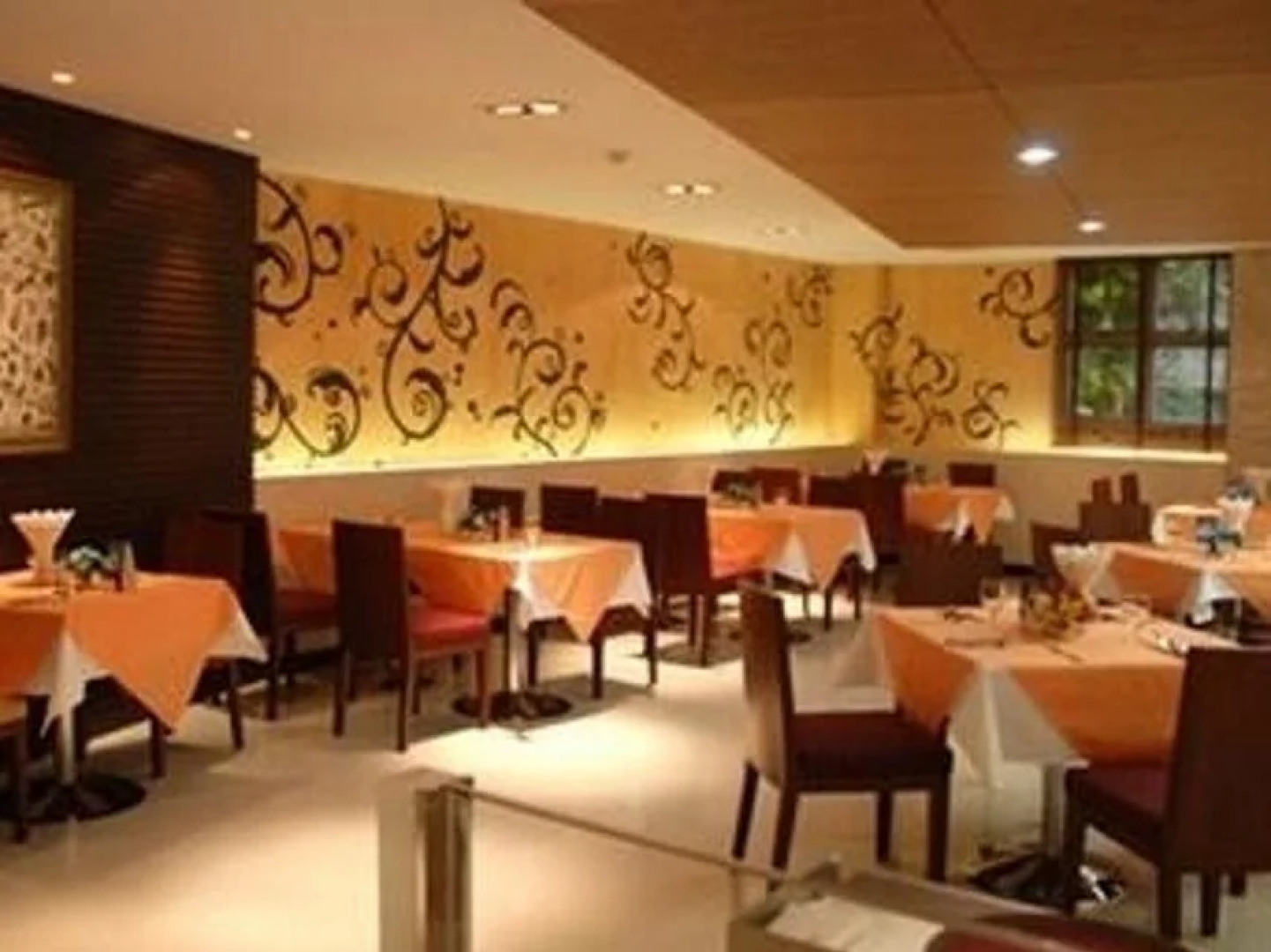 Salaya Pavilion Hotel