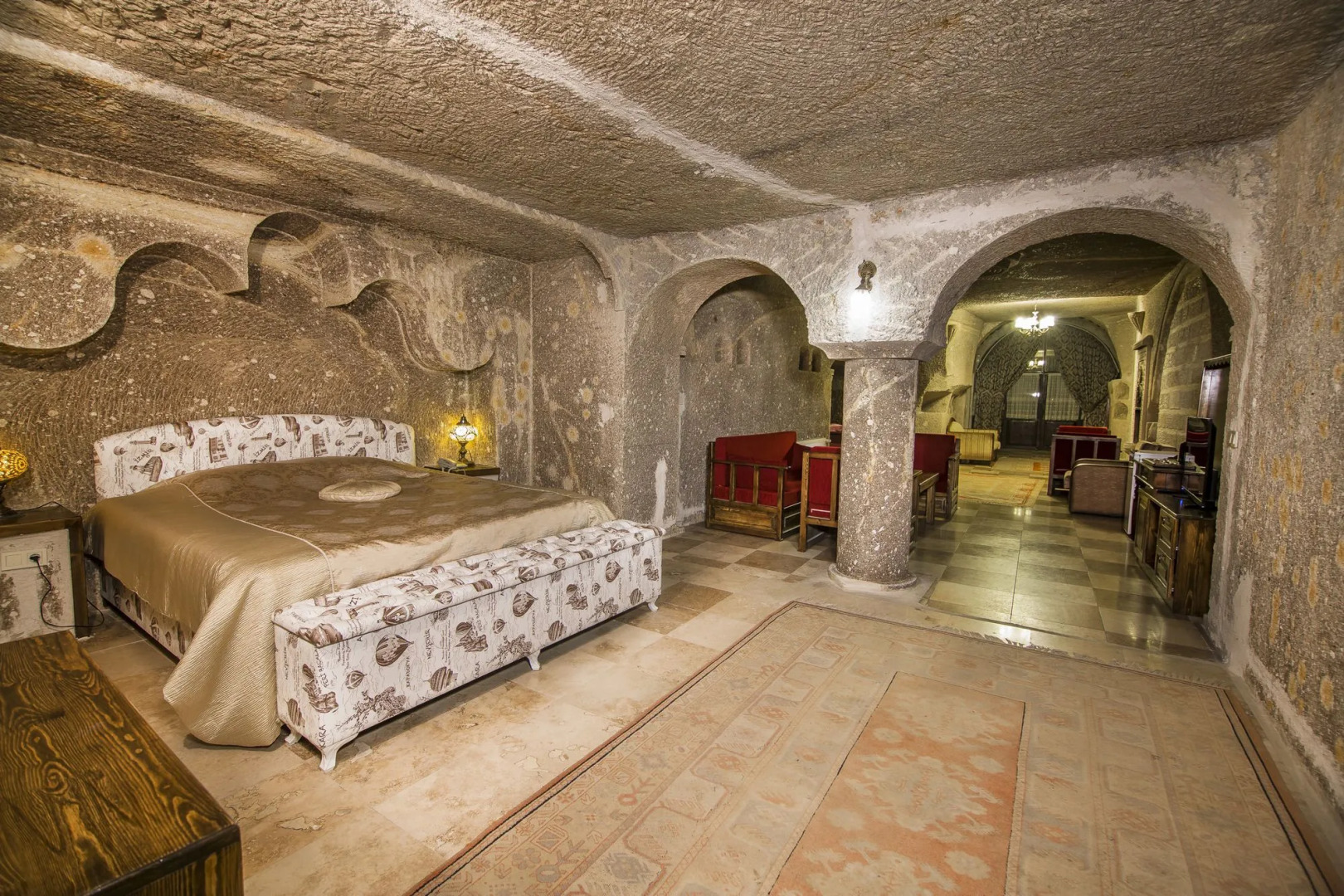 Roma Cave Suite Hotel