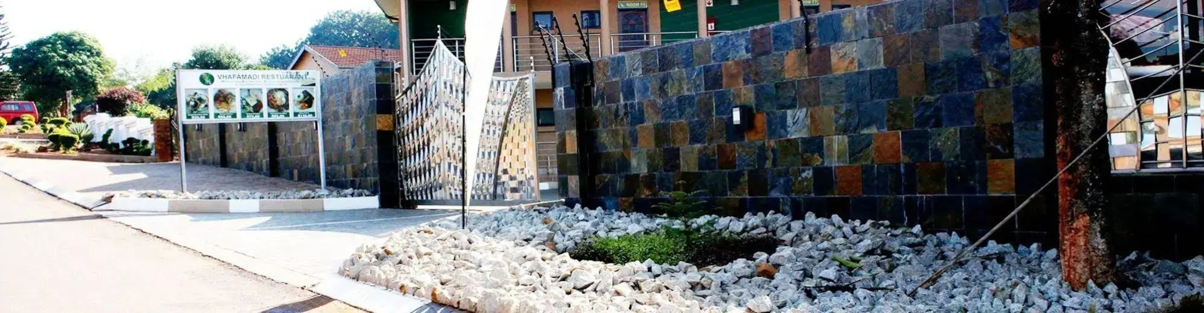 Vhafamadi Bed and Breakfast