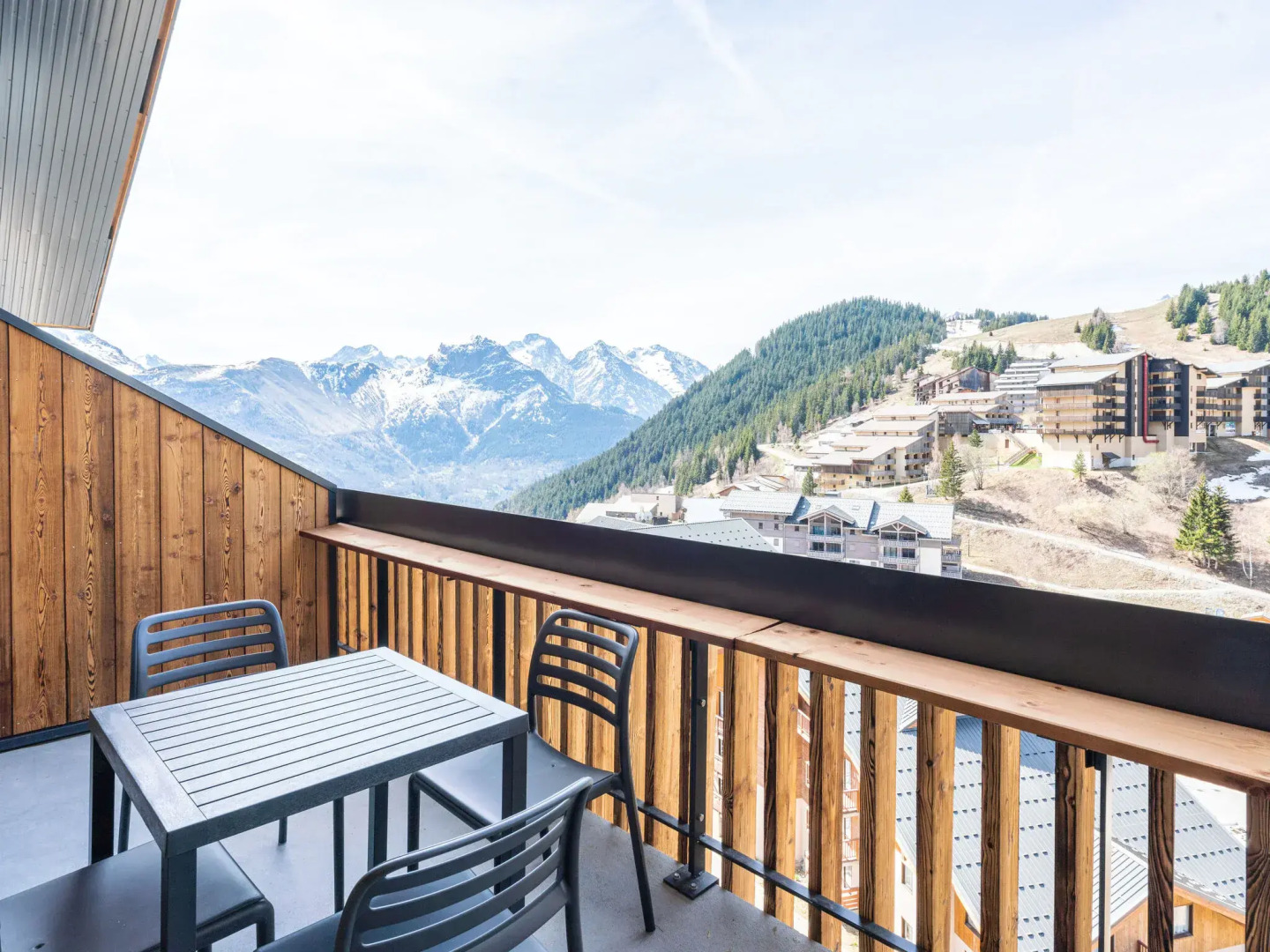 New apartments by the slopes in L'Alpe d'Huez