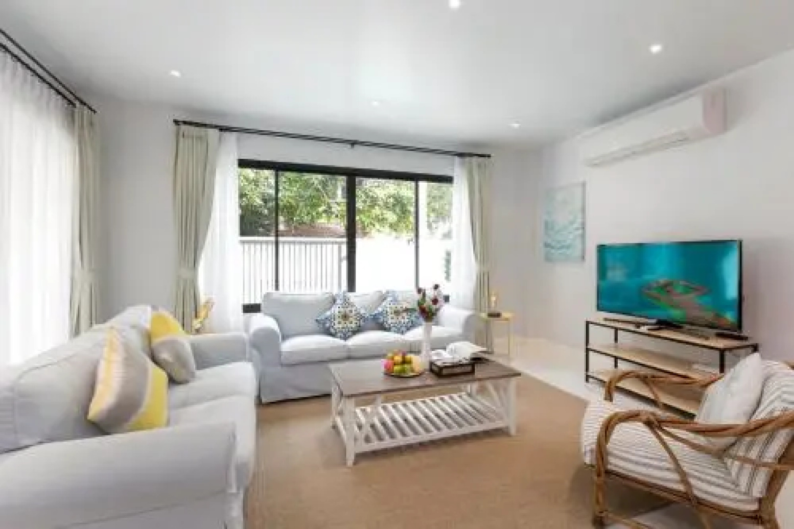 Kamala Beach House - 1 min walk to beach