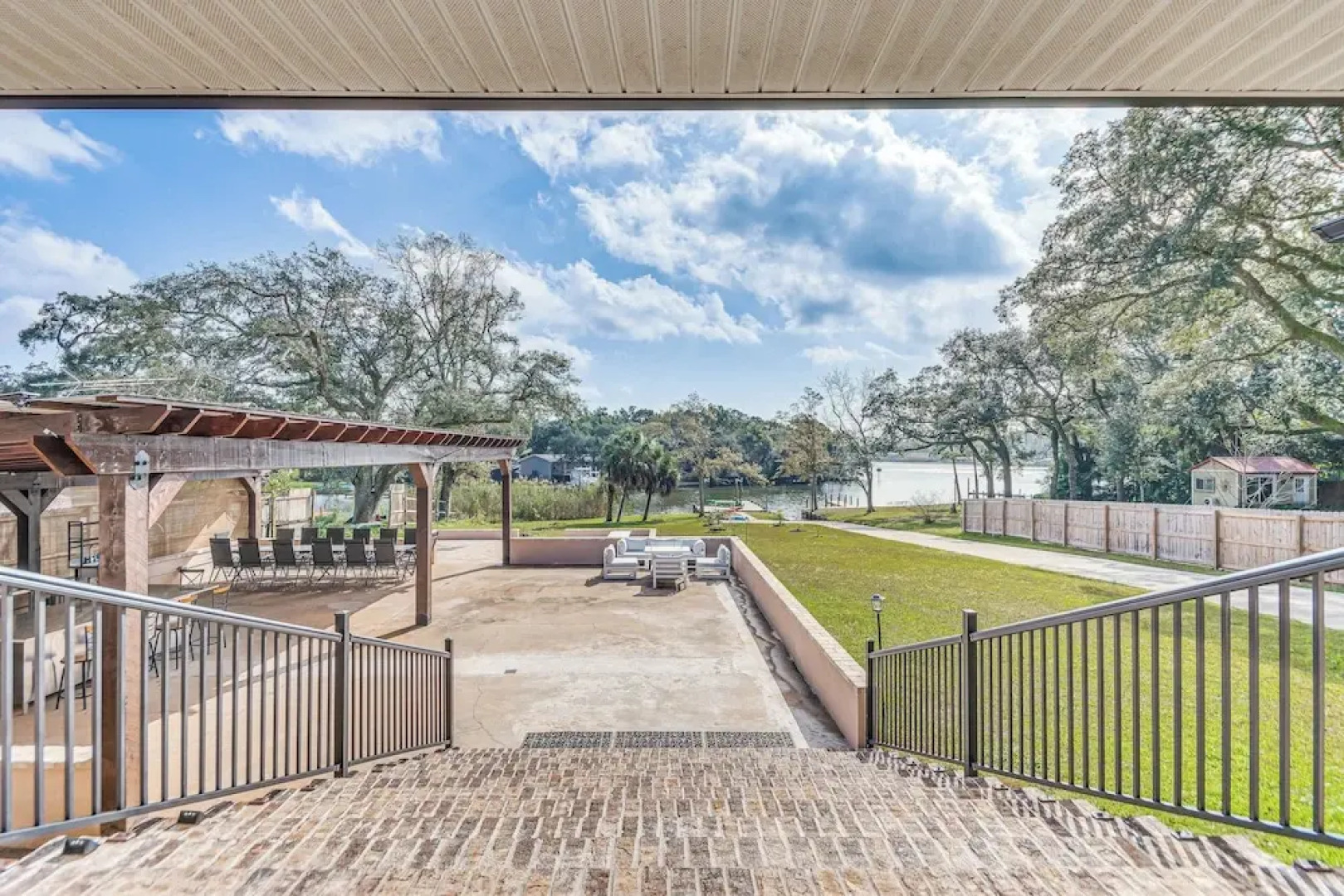 Waterfront Retreat w/ Outdoor Oasis in Pensacola