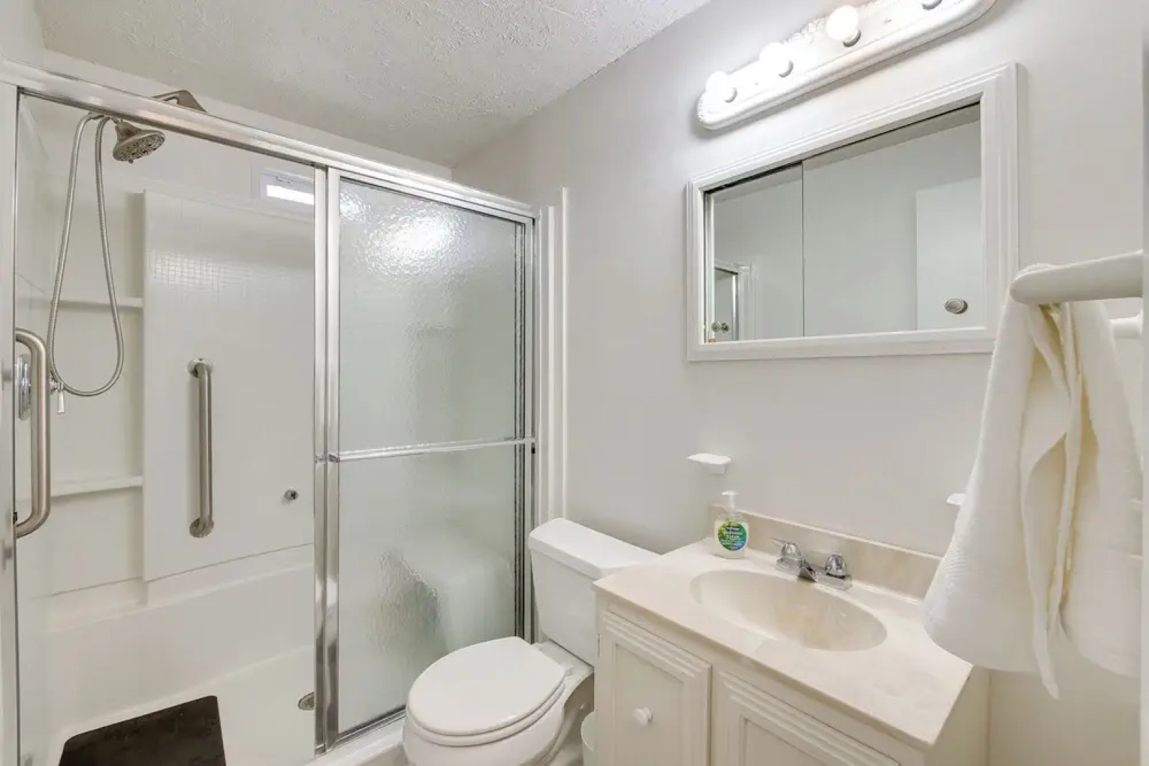 Cleveland Home w/ Fenced Yard ~ 10 Mi to Downtown!