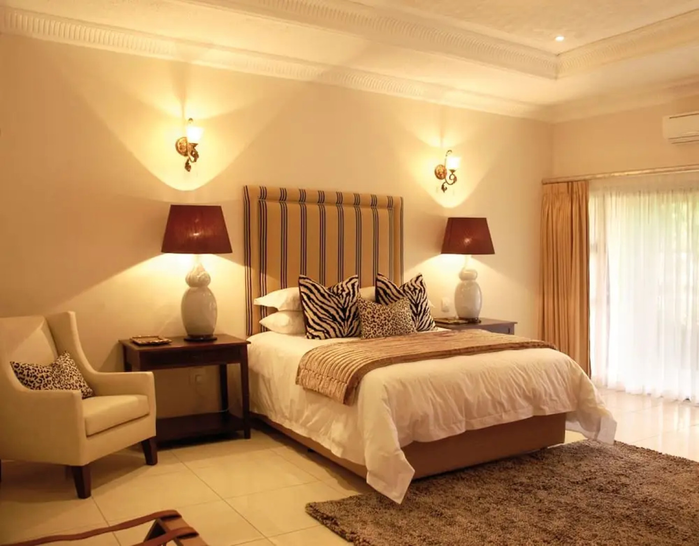 The Victoria Falls Deluxe Suites