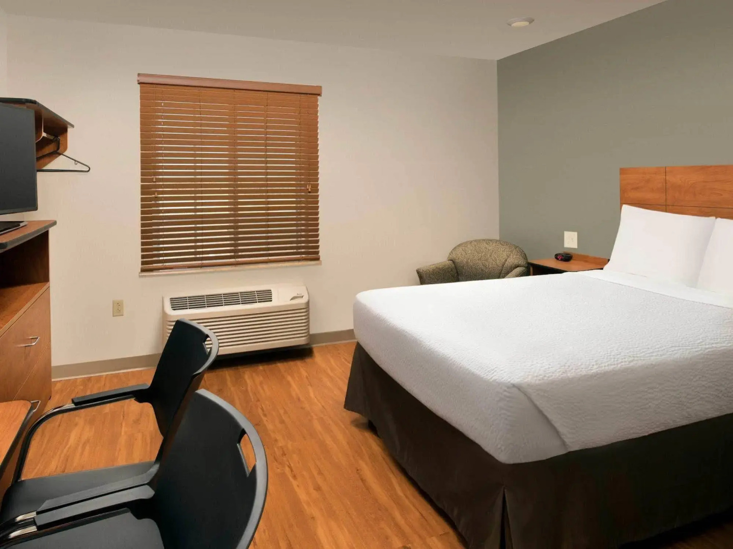 WoodSpring Suites Hobbs