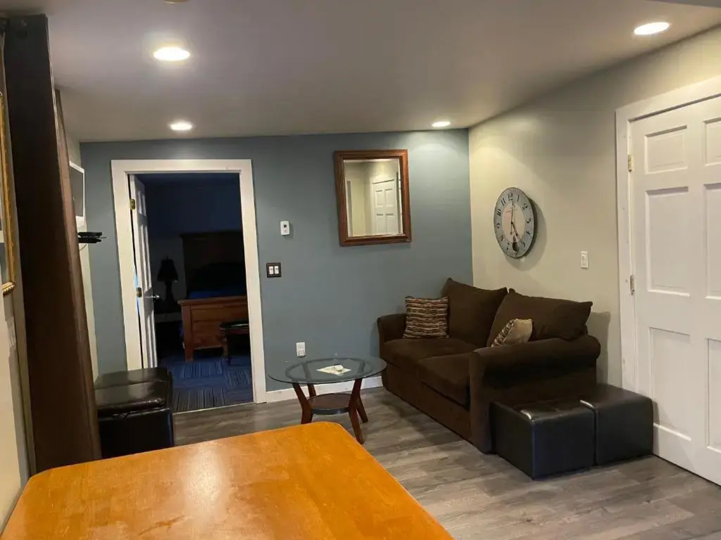 Village Inn Saugerties