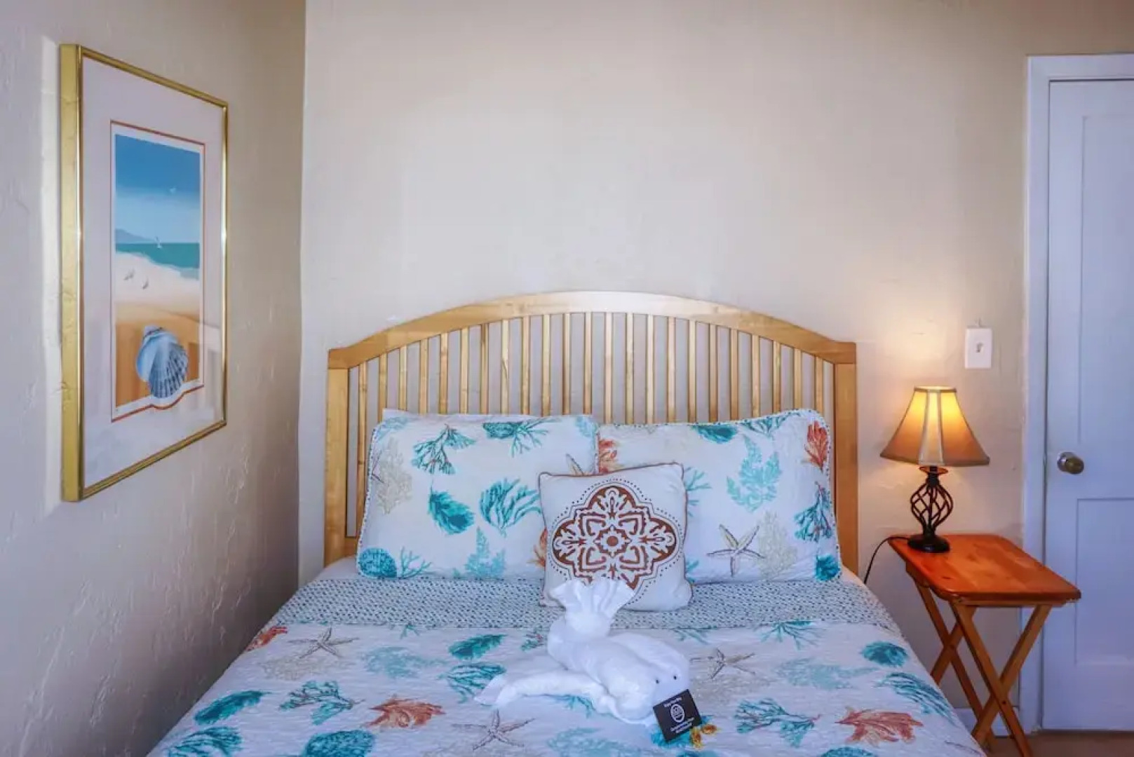 Misty Isles Redington Beachfront Suite 24 by Tech Travel