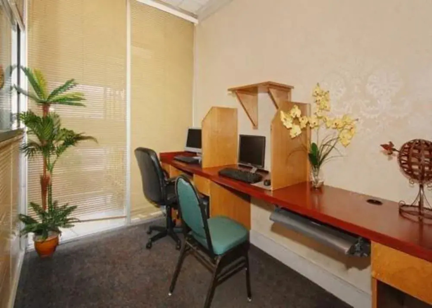 Quality Inn Elizabeth City near University