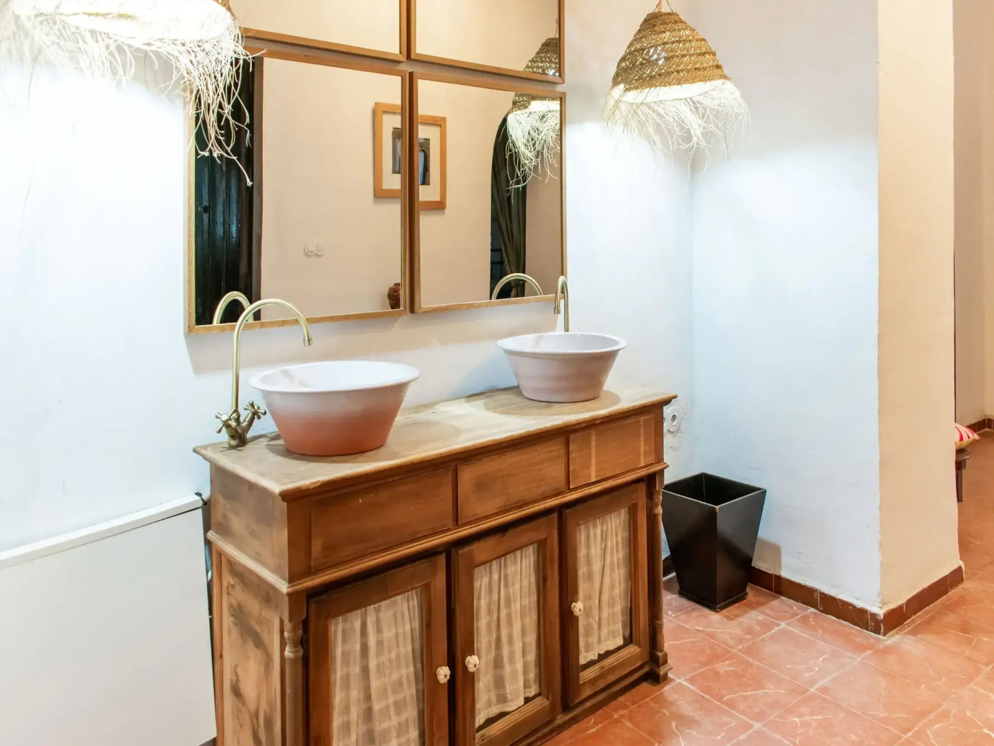 Charming Holiday Home in Fuentes de Andalucía With Pool