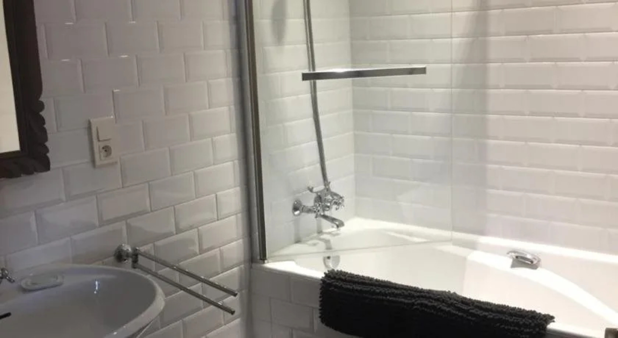 Au 16 Place Saint Louis