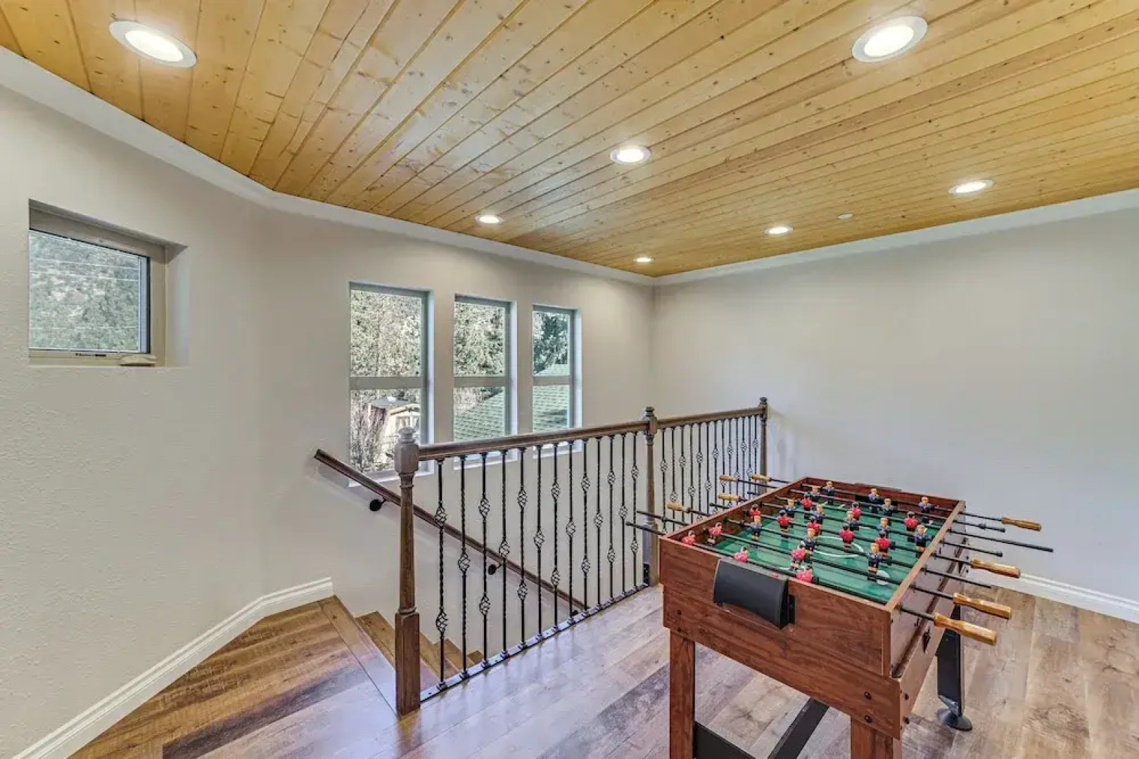 Cozy Pine Mountain Club Cabin w/ Large Deck