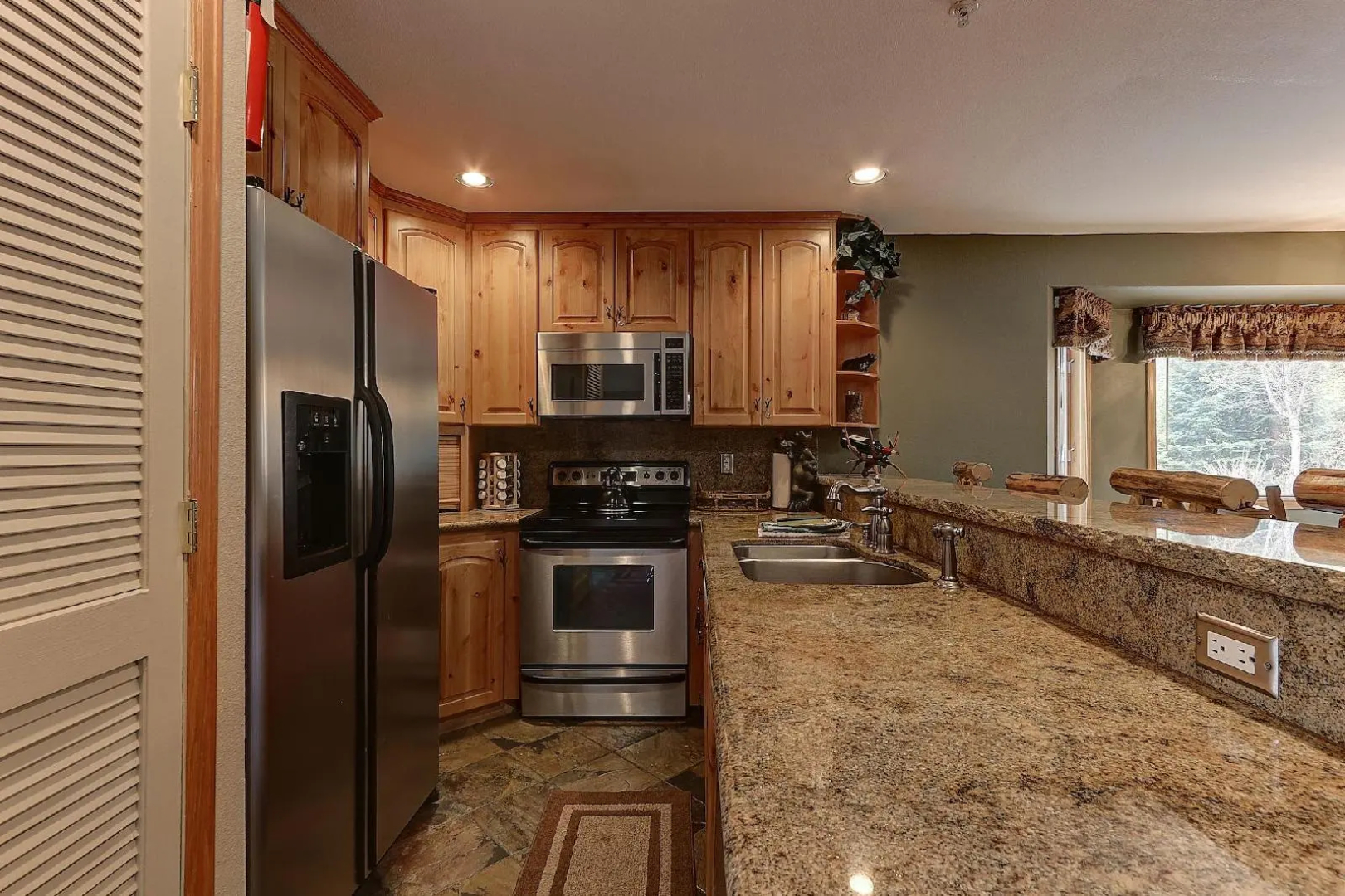 Cinnamon Ridge III 2Br Condo by RedAwning