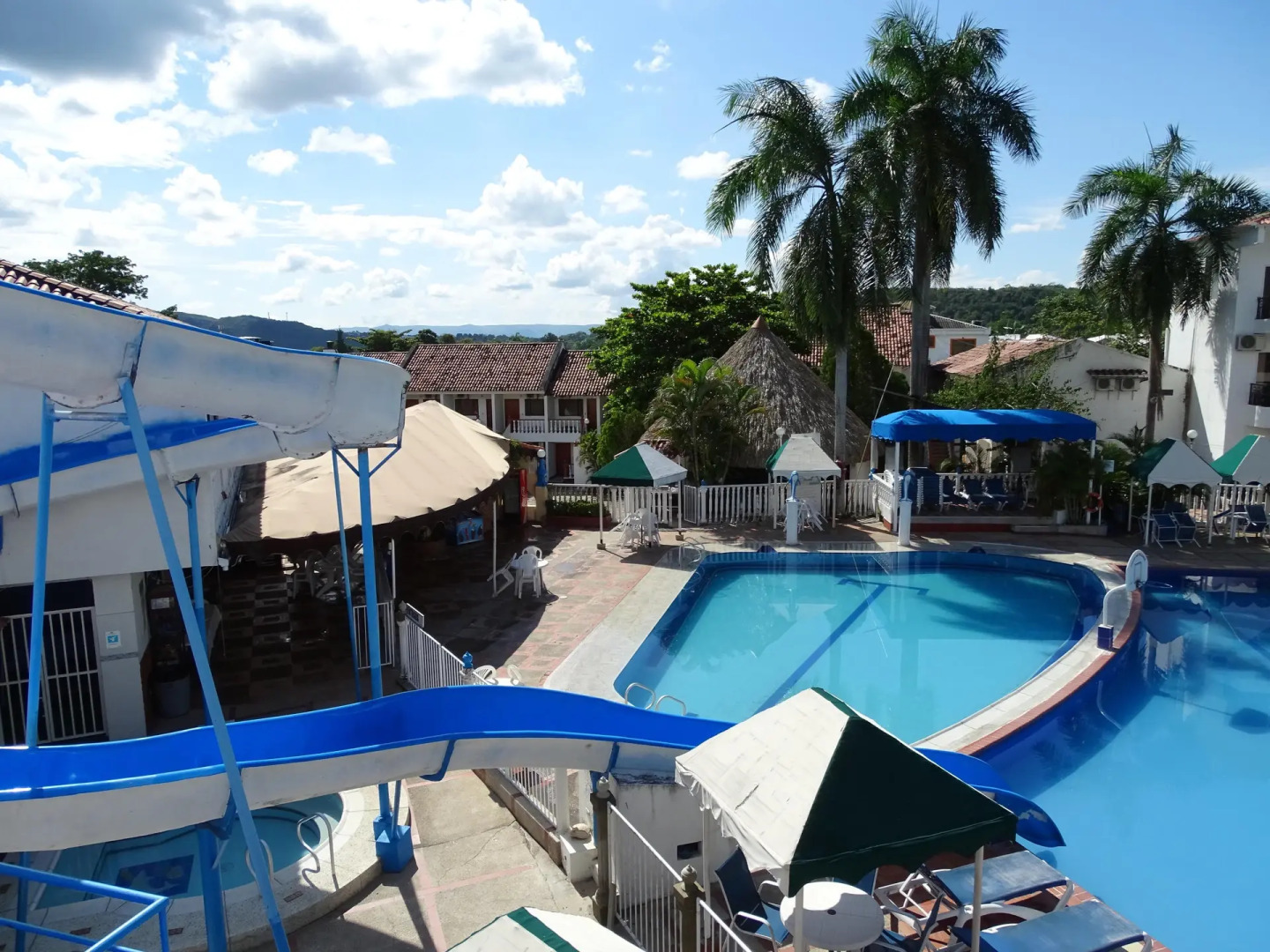 Alborada Hotel by AHMA