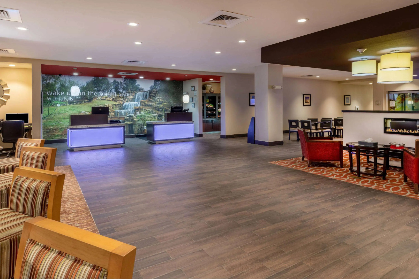 La Quinta Inn & Suites by Wyndham Wichita Falls - MSU Area