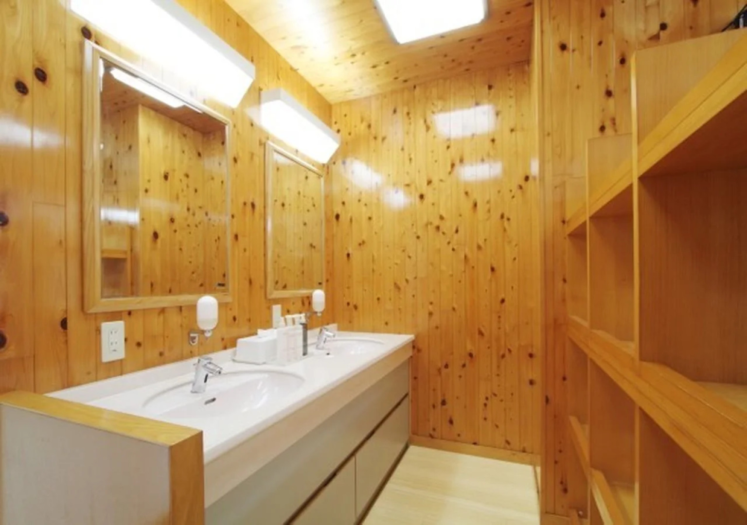 Hotel Best Price Kochi