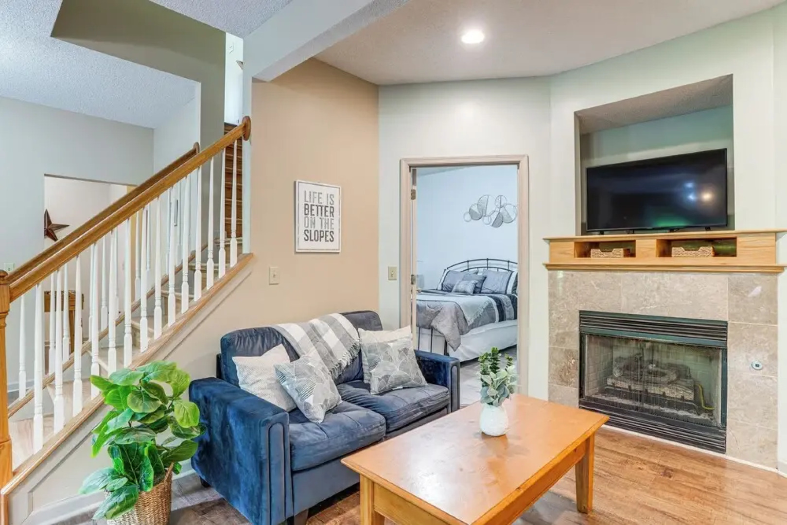 Spacious Massanutten Home w/ Hot Tub & Sauna!